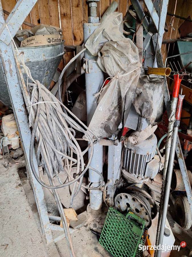 Wyciąg budowlany Nienadówka