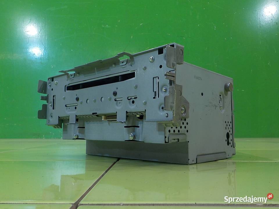 MERCEDES A W176 15r HB 5D radio A2469008214 Suków sprzedam