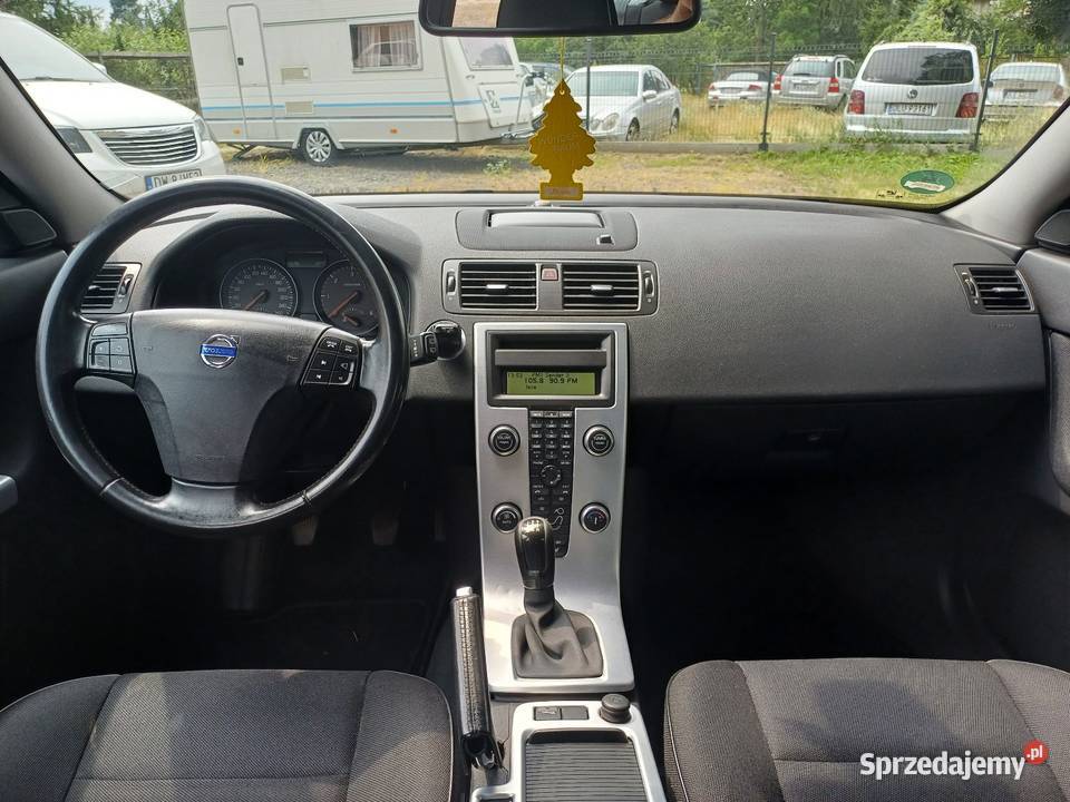 Volvo V50 DRIVe 16D 109 2010r ksenon Navi DVD elektrochrom. lusterko wst. dolnośląskie sprzedam