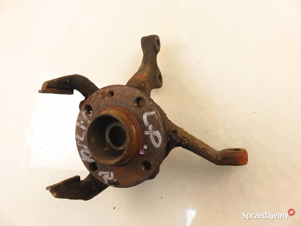 ZWROTNICA PIASTA PRZEDNIA LEWA VW GOLF II 16 D