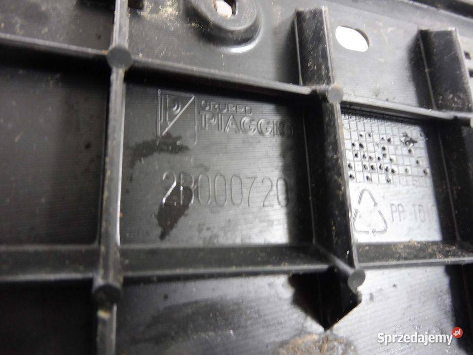 Piaggio MP3 500 podest lewy podłoga owiewka
