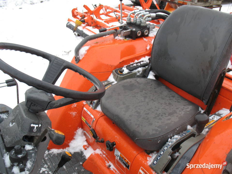 Kubota gl pług do śniegu pod piaskarkosolarkę Mroków