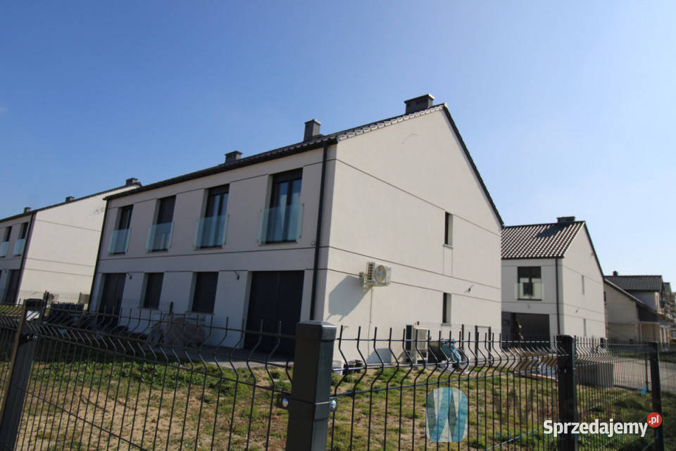 Dom wolnostojący Miłoszyce 12641m2 3 piętra i więcej dolnośląskie