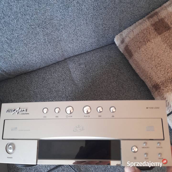 Wieża z lat 90ychGRUNDIG 4 elementy FineArts Pro Sławno
