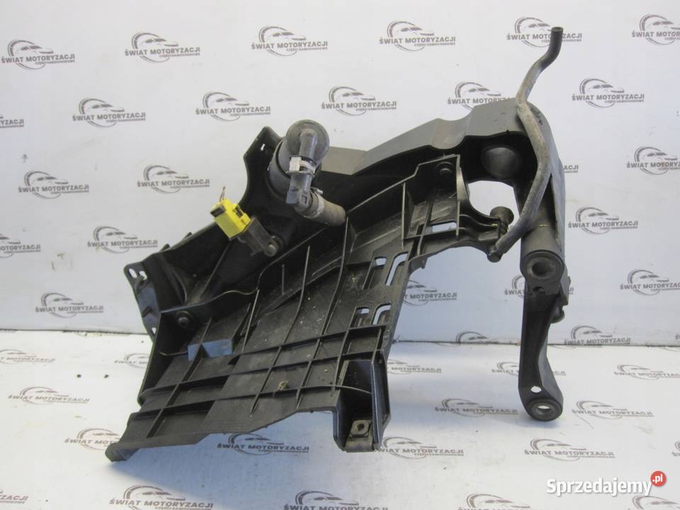 AUDI A5 8T 10r ślizg lampy prawy przód 8T0805608 sprzedam