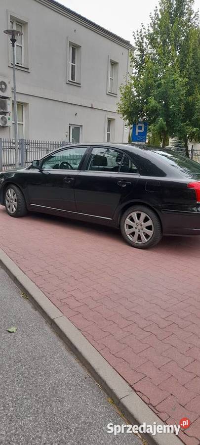 Toyota Avensis czarny łódzkie Opoczno
