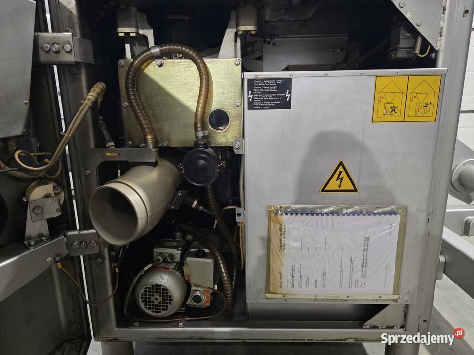 Nadziewarka próżniowa Handtmann VF 612 z Niedźwiedź