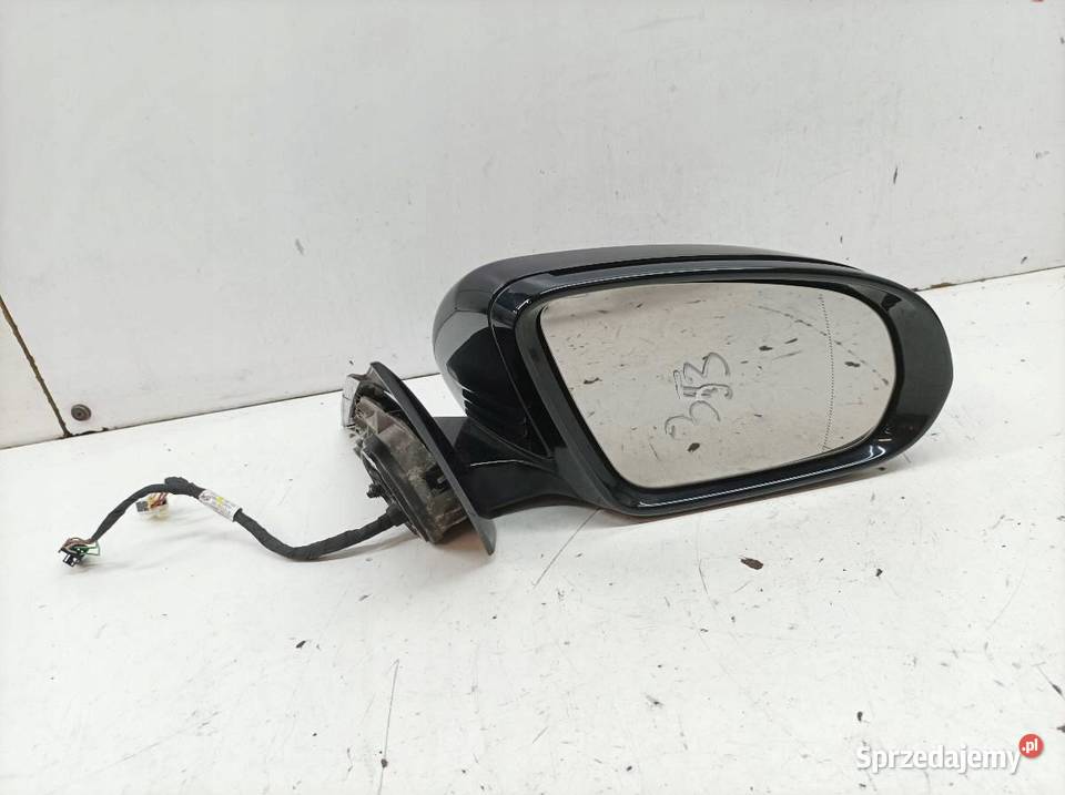 LUSTERKO PRAWE 14PIN EUROPA 2138102600 Mercedes