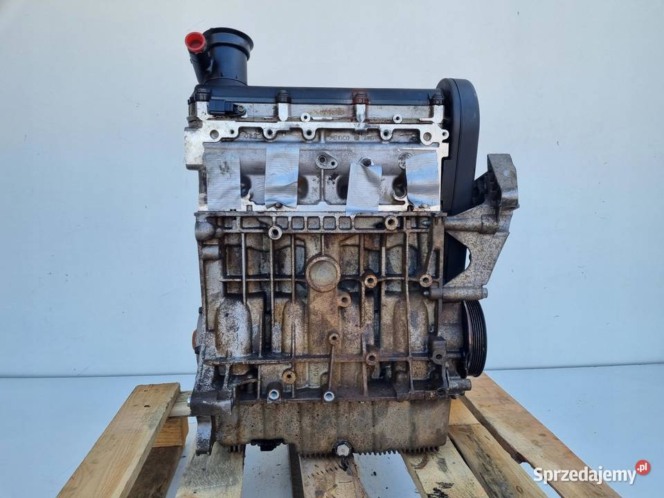 SILNIK VW Golf V VI 16 8V 102 bierze olej BGU Janów
