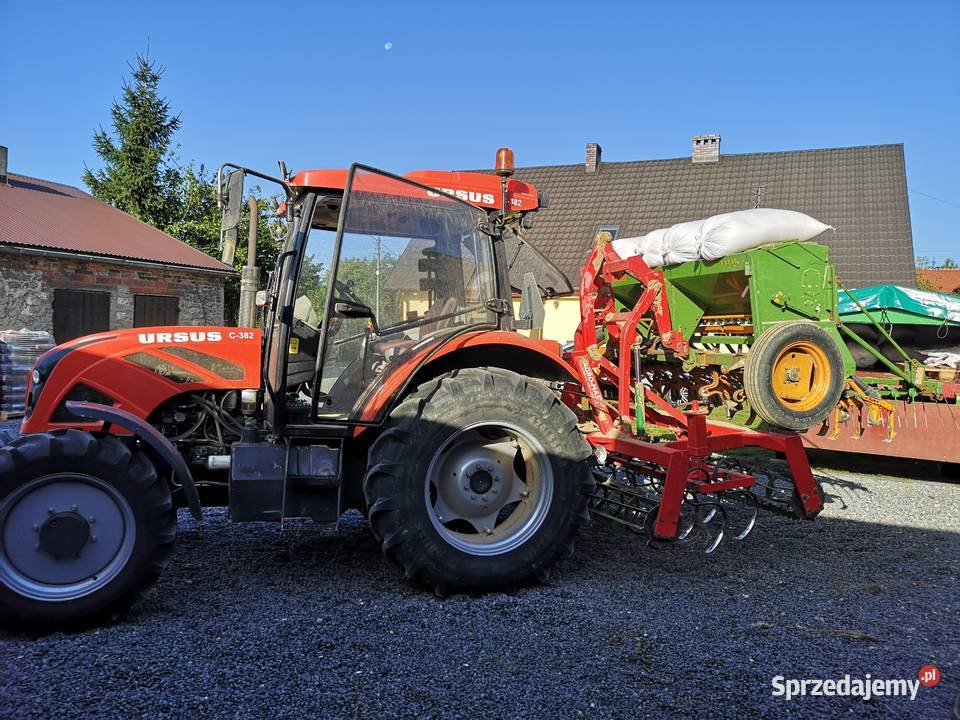 Zestaw Agregat uprawowosiewny Agromasz 25 i Lipie