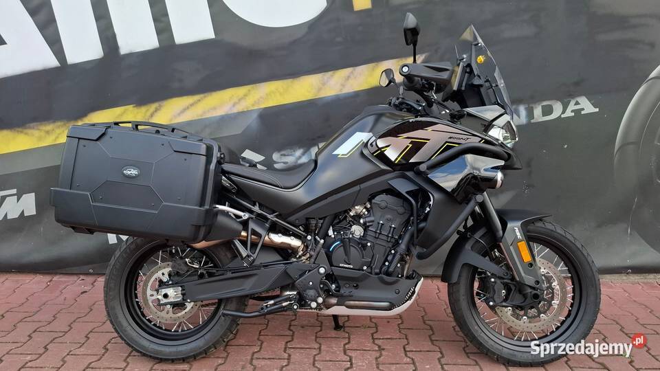 CFMoto 800MT Explore 2025 800cm3