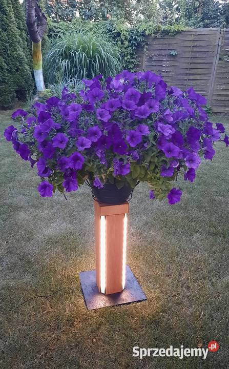 Stylowa drewniana lampa WiFi LED RGBW Szamotuły