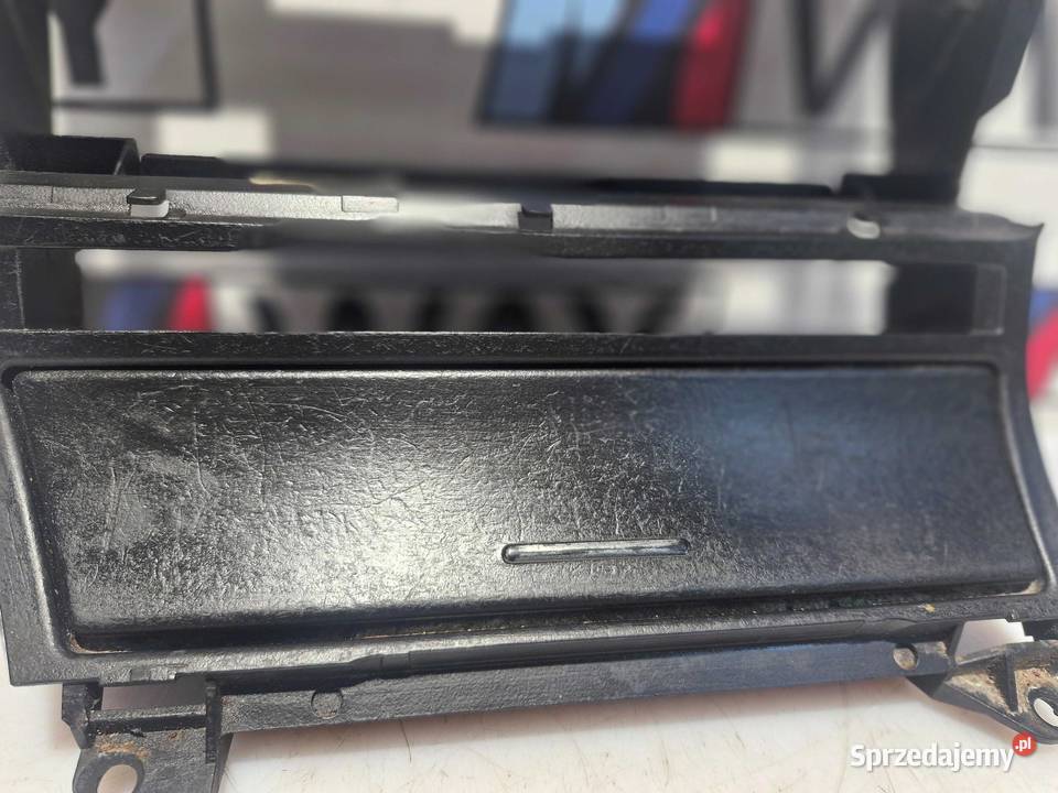 7001400 7001401 BMW E46 SCHOWEK KONSOLI dolnośląskie