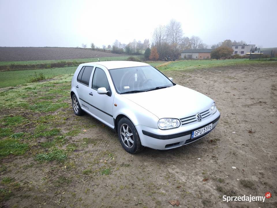 VW golf 4 14 benzyna Strzelno sprzedam
