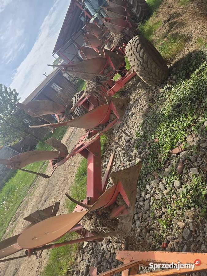 Pług 6 skib Grodków