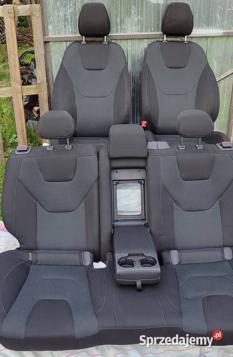 Fotele mondeo mk5 kombi 2017r Grzane Bierzwnik
