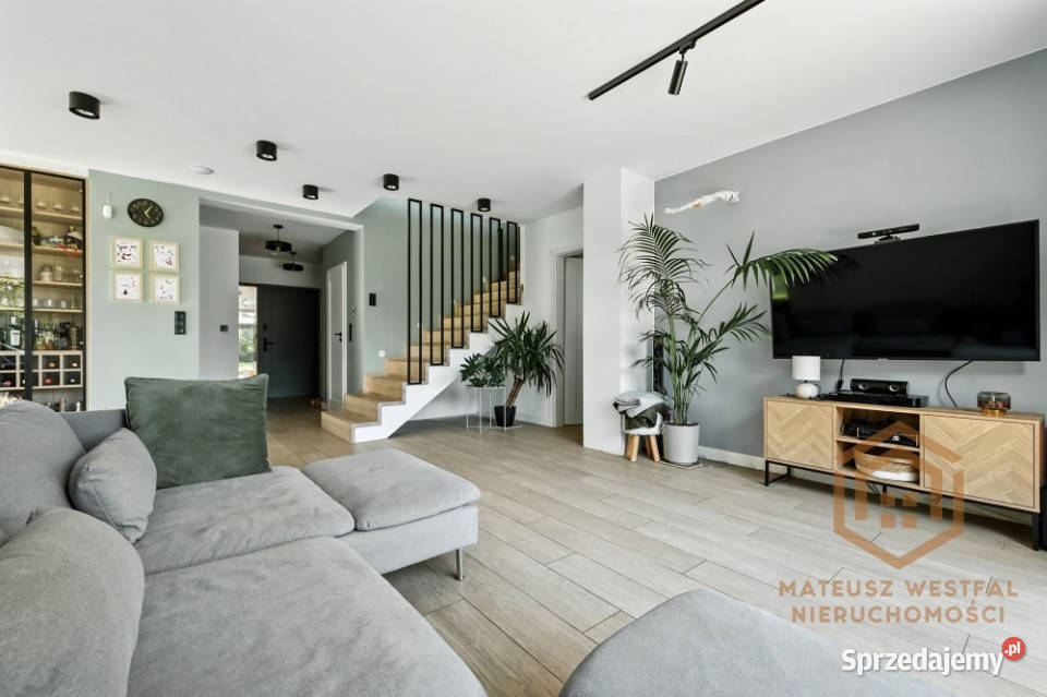 Nowoczesny dom z 2023r Zielony Romanów 176m2 wolnostojący łódzkie Łódź