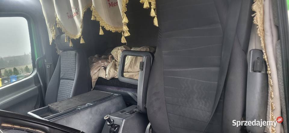 Mercedes Atego Pomoc Drogowa Laweta Rok produkcji 1998 Wąbrzeźno sprzedam