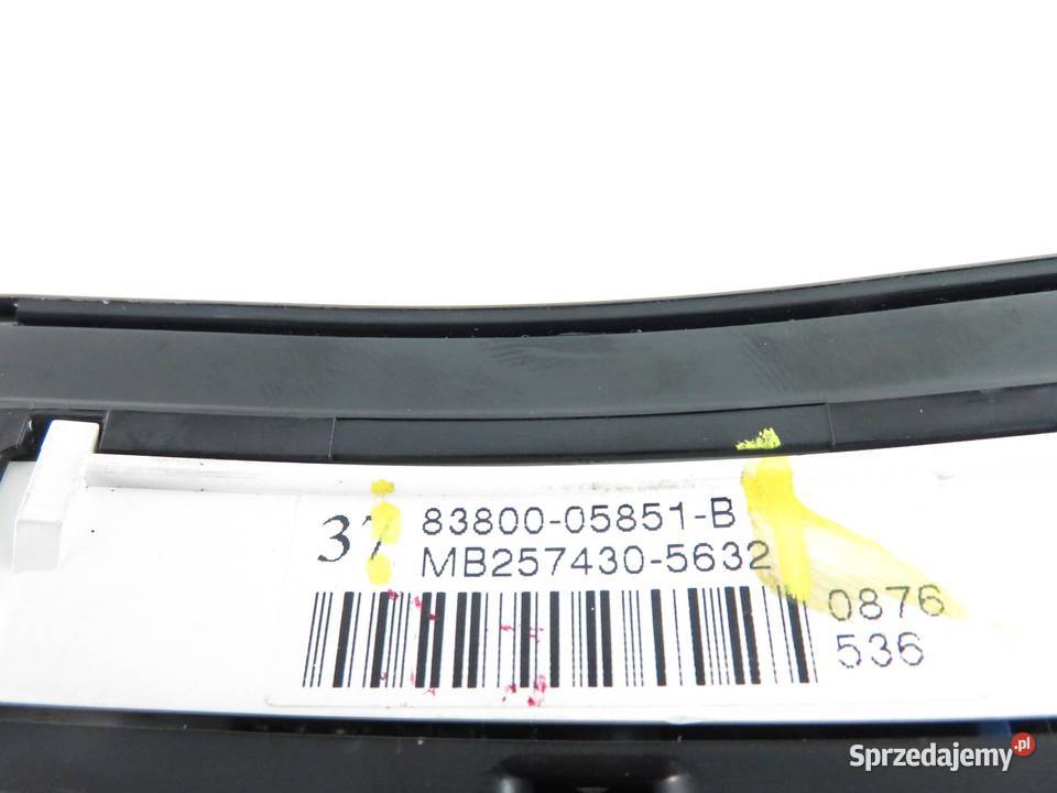 LICZNIK TOYOTA AVENSIS T25 22 8380005851B