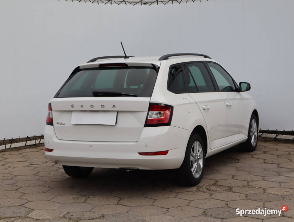 Skoda Fabia 10 TSI centralny zamek
