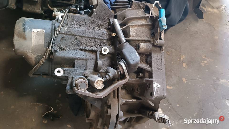 Skrzynia biegów JH1053 Dacia Logan 14 benzyna osobowe