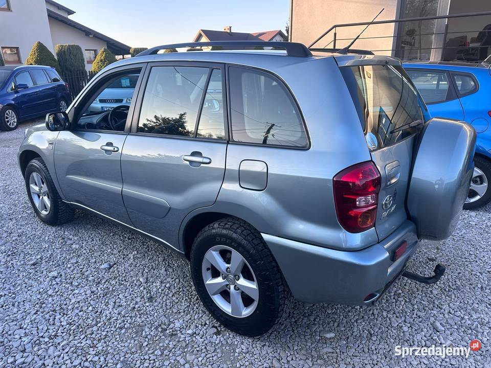 Toyota Rav4 4x4 2005 Nowe Sprzęgło wielofunkcyjna kierownica RAV4 Ładna sprzedam