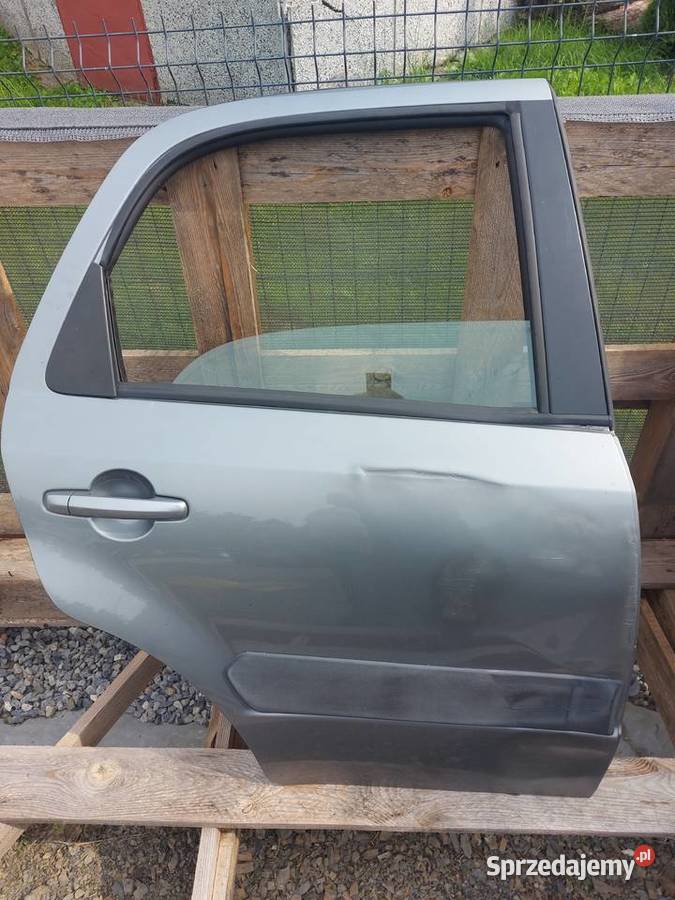 Drzwi prawy tył Suzuki SX4 20052014