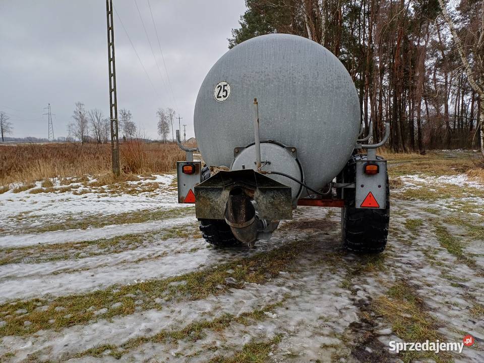 Beczkowóz Wóz asenizacyjny Garant 7000l lubelskie Komarówka Podlaska