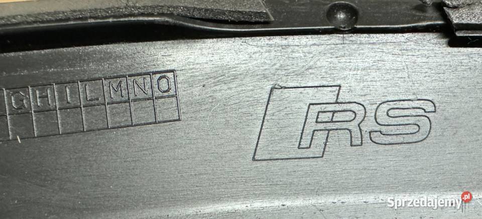 RSQ8 AUDI RSQ8 LISTEWKA LISTWA BŁOTNIKA PRAWY Kłodzko