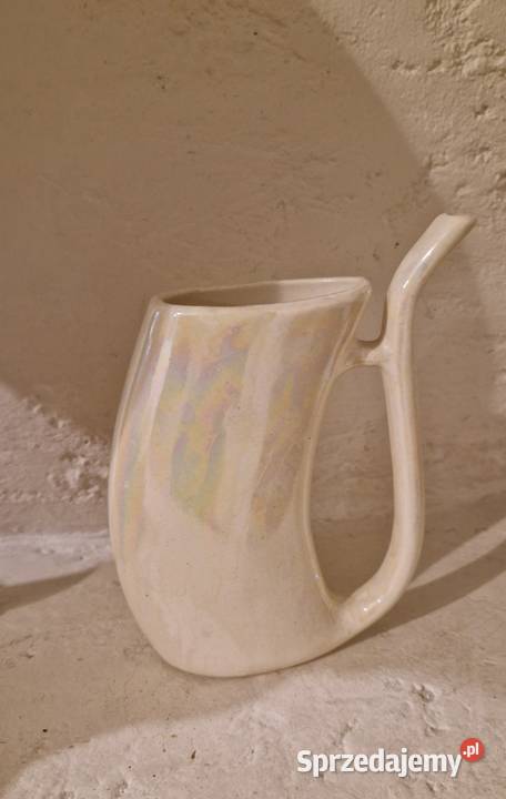 Naczynie służące do picia wody w uzdrowisku Lublin