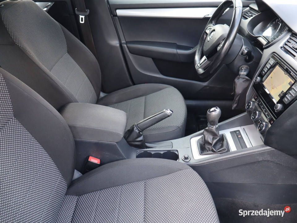 Skoda Octavia 16 TDI 4/5 Katowice