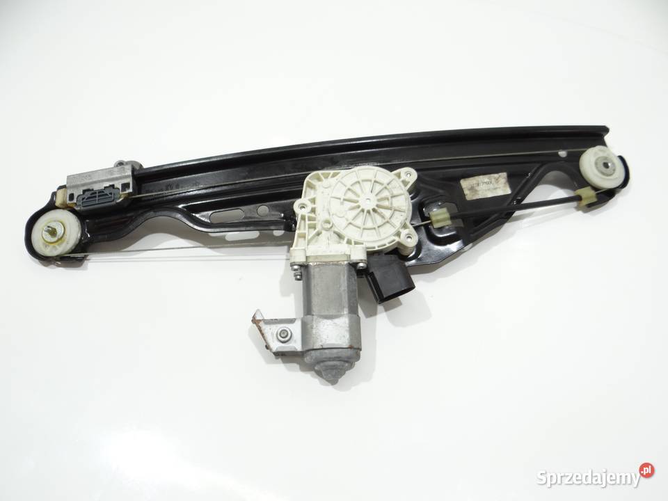 PODNOŚNIK MECHANIZM SZYBY PRAWY TYŁ BMW E60 E61 osobowe Strzyżewice sprzedam