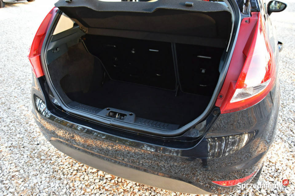 Ford Fiesta 14 Benz 96 Klima Serwis Super Stan klimatyzacja mazowieckie Ostrów Mazowiecka sprzedam