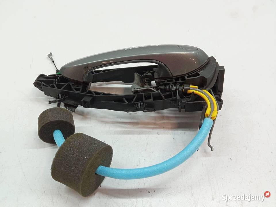 KLAMKA ZEWNĘTRZNA LEWA PRZÓD C4W 9881777 Bmw