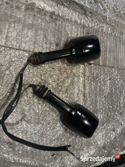 Suzuki GSX 7501000 Kierunkowskazy 3560018 Motoryzacja Poznań sprzedam