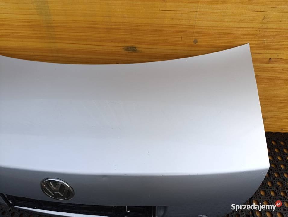 VW PASSAT B5 LIFT SEDAN KLAPA TYŁ LA7W Zbierkowo