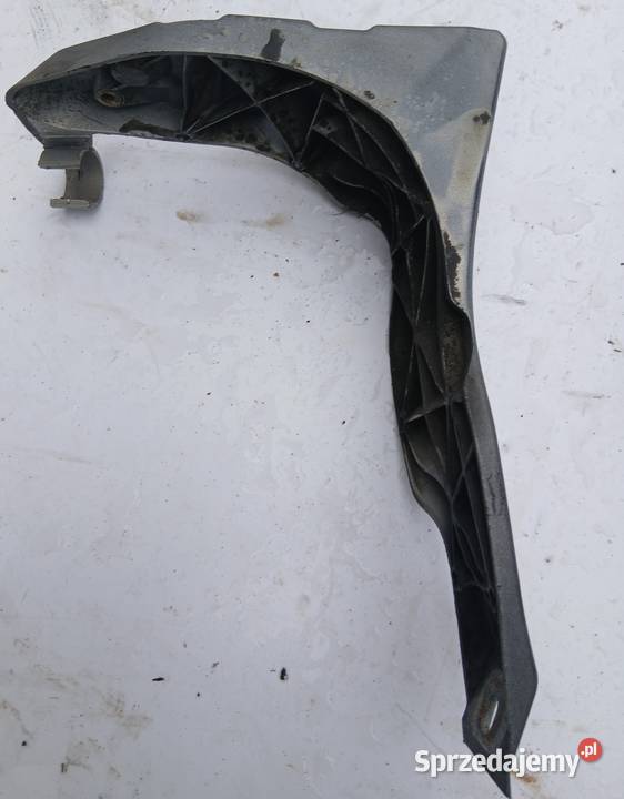 Audi A4 B6 B7 wspornik błotnika Prawy ślizg Szczerbice