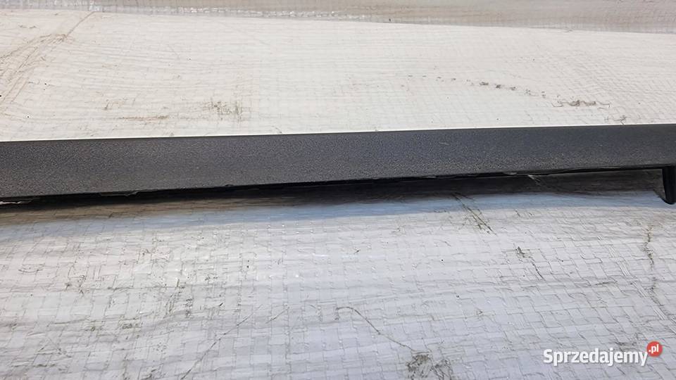 Volvo V90 II listwa drzwi prawy przód chrom