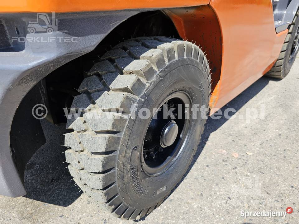 Wózek Widłowy TOYOTA 8FGF25 Kabina przesuw