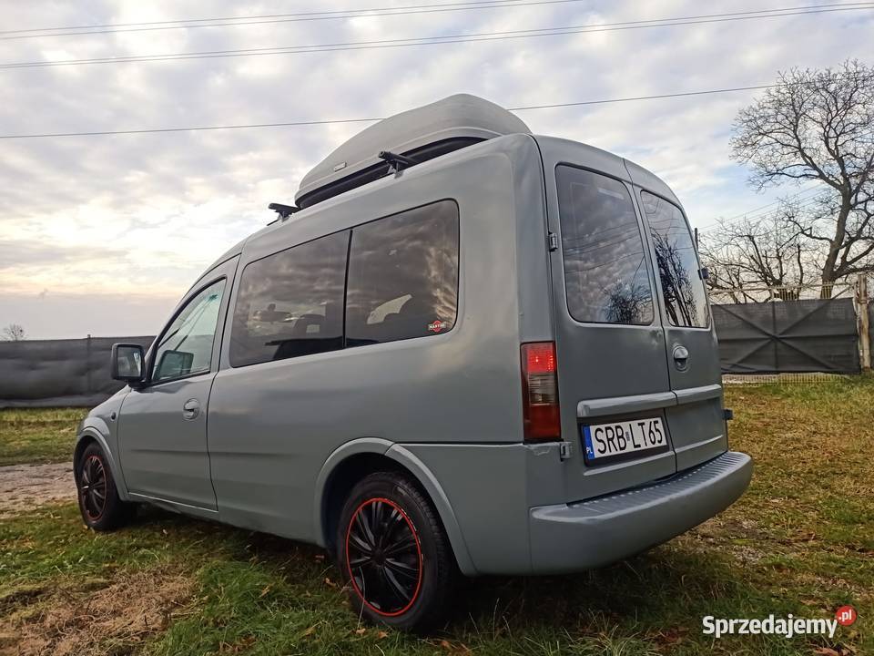Opel combo c tour osobowy 17 disel manualna sprzedam
