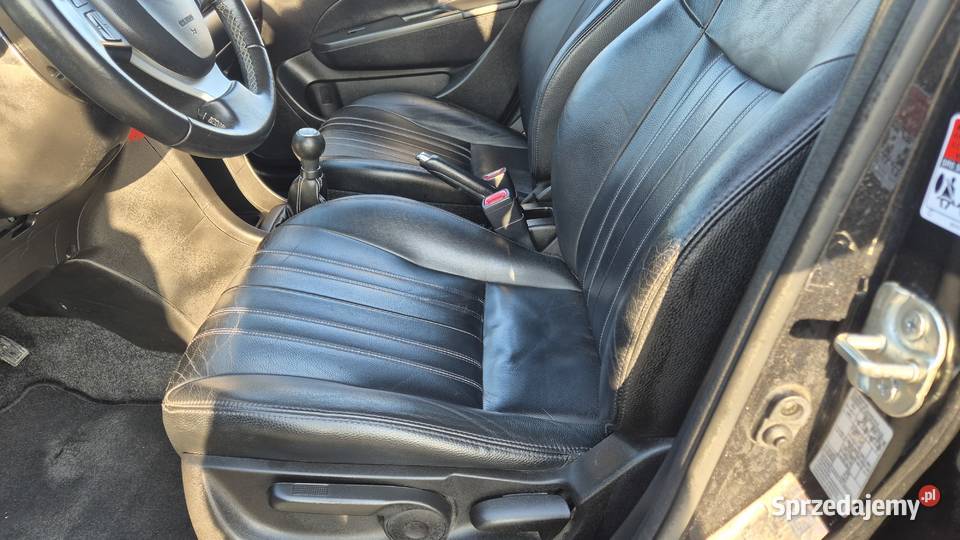 suzuki swift 12 94 OPŁACONY BEZWYPADKOWY VAT marża Rzeszów