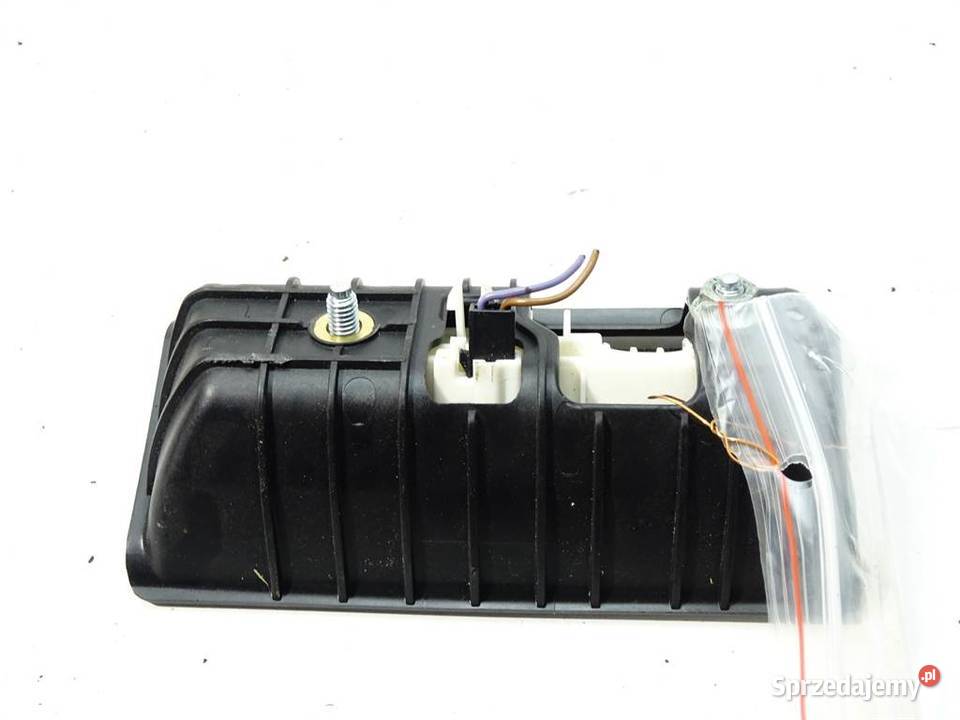 KLAMKA TYLNEJ KLAPY VW JETTA IV SedanLimuzyna osobowe