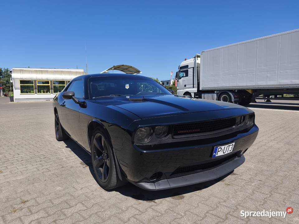 Sprzedamzamienię Dodge Challenger 36v6 2013r 3600cm3 Baborówko