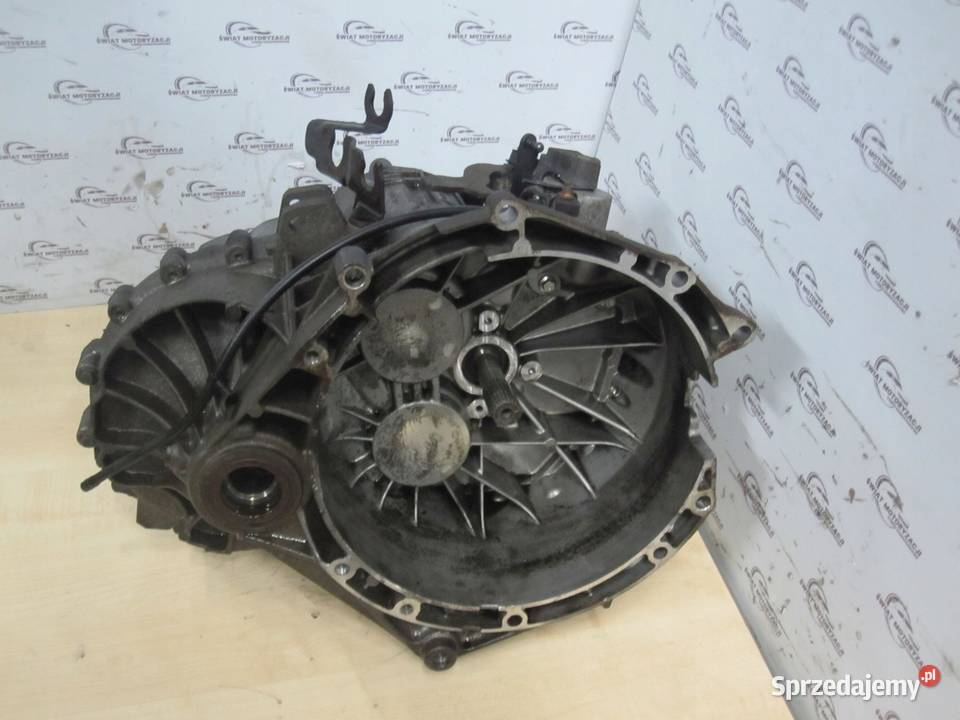 TRANSIT 22 TDCI EU5 DRFB DRFA RWD 100 skrzynia Kielce sprzedam