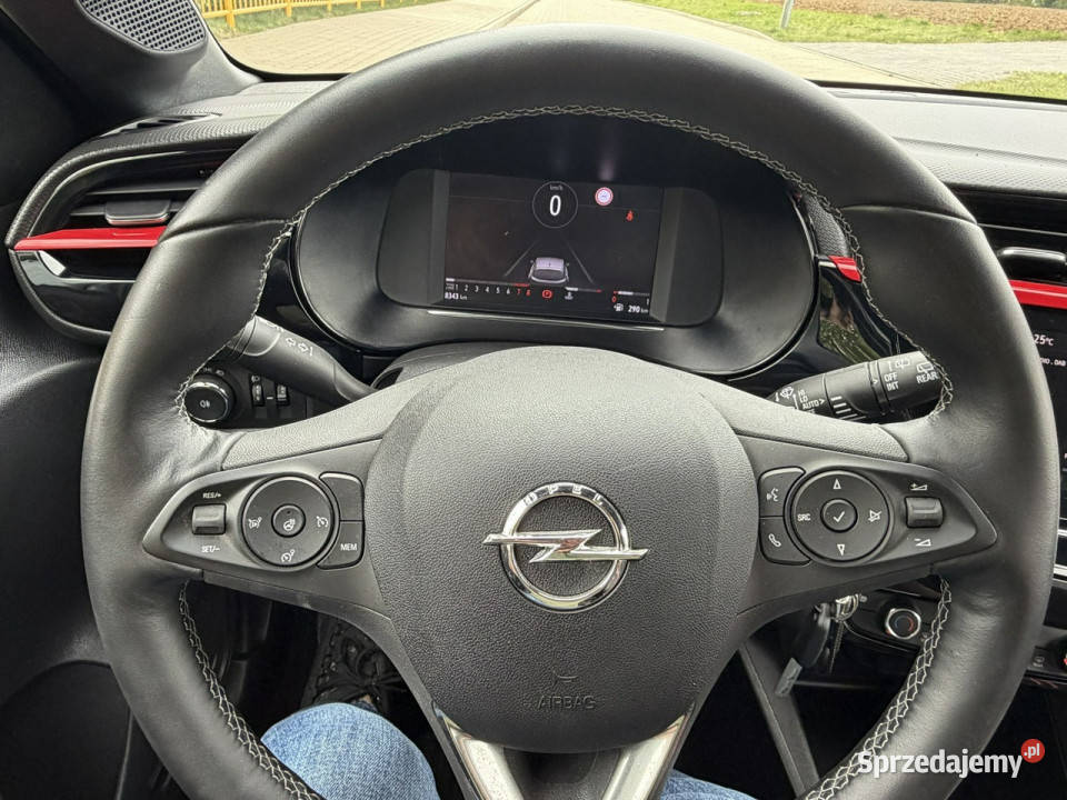Opel Corsa Opel Corsa F 12 Benzyna 8300 światła przeciwmgielne