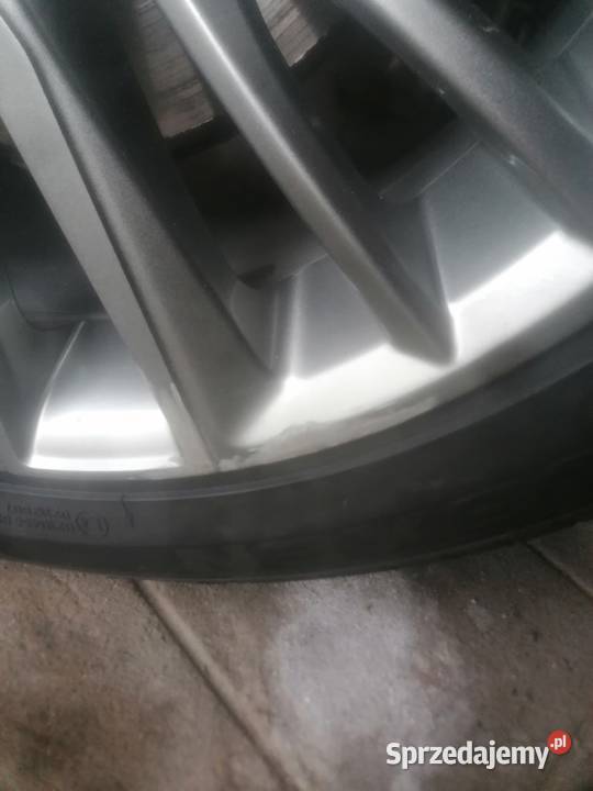 Alufelgi z nowymi oponami 22545r18 95y Szydłowiec