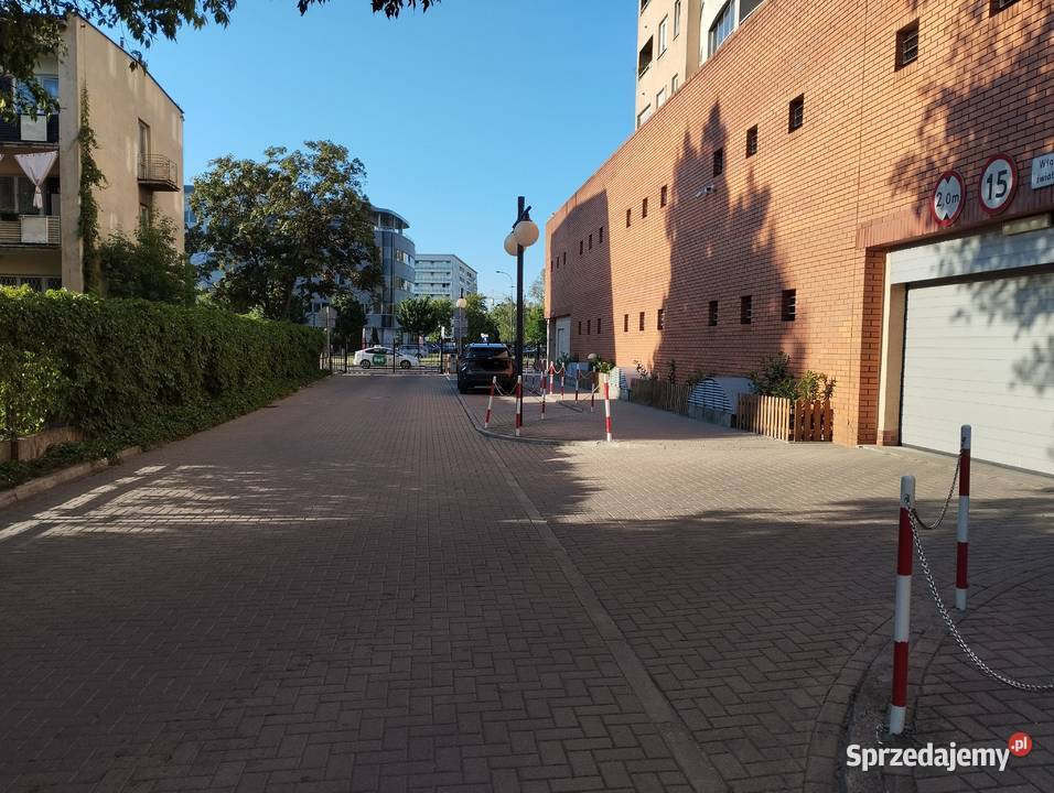 Miejsce w garażu podziemnym Warszawa Praga Płd sprzedam