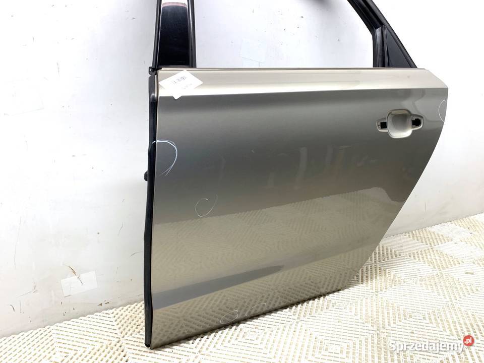 DRZWI LEWY TYŁ AUDI A8 D4 SedanLimuzyna 0918 osobowe