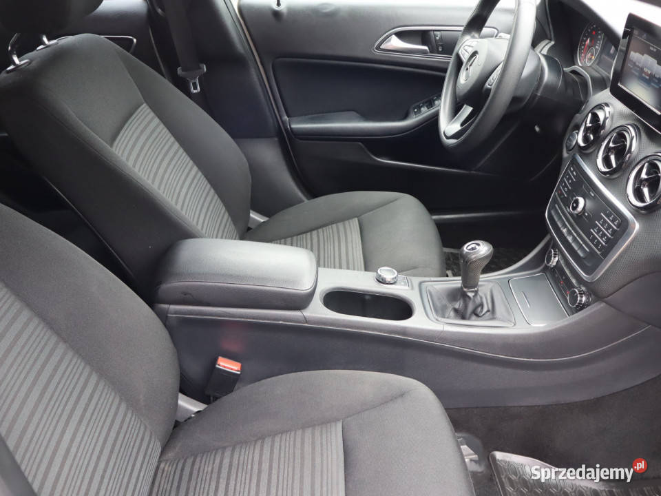 Mercedes A A 160d klimatyzacja Łódź