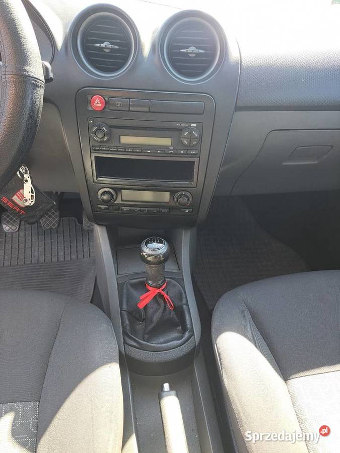 Seat Ibiza 3 19tdi 130 2007r Kod silnika AXR Radom